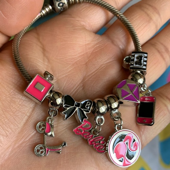 Pandora Snake Chain Bracelet w/ 8 New Barbie Theme Charms - Picture 6 of 13